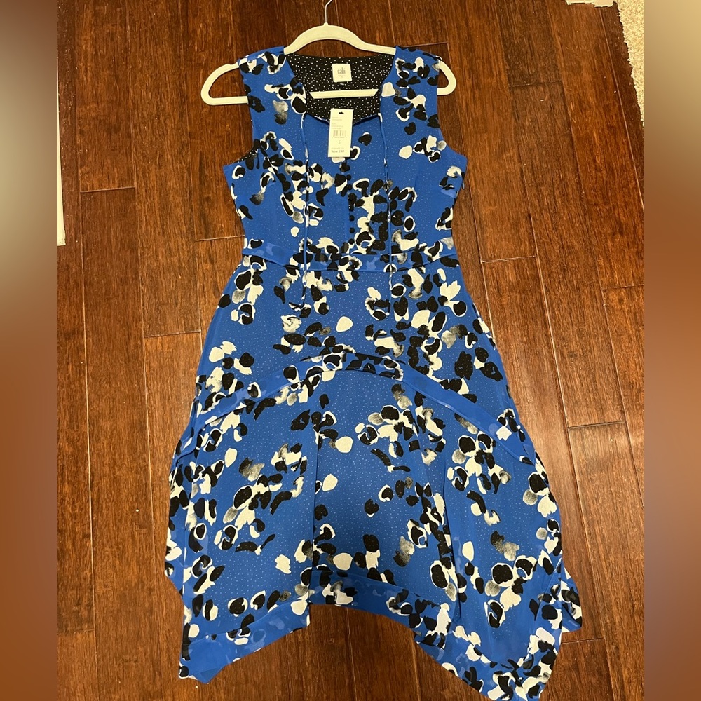 NEW Cabi dress